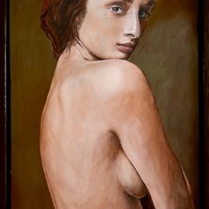 Portrait de femme nue de dos, regard tourné vers l’arrière