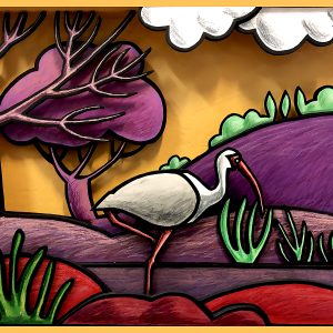 Diorama représentant une cigogne dans un paysage aux collines violettes et arbres stylisés, en acrylique sur bois avec découpes
