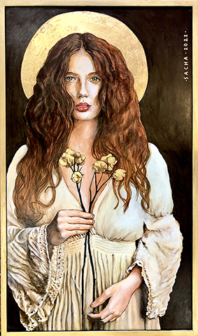 Portrait frontal de femme rousse tenant des fleurs sèches, auréole dorée