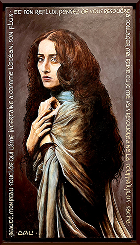 Portrait de femme rousse aux cheveux longs, regard tourné, texte intégré autour